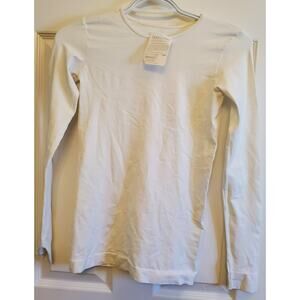 TEES by TINA Classic Long Sleeve Crewneck Shirt - White, One Size DINGY NWT